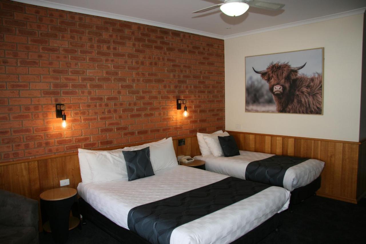 Golden River Motor Inn Моама Екстер'єр фото